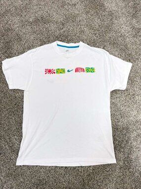 Nike Graphic T Shirt Womens Medium White Colorful Print Short Sleeve